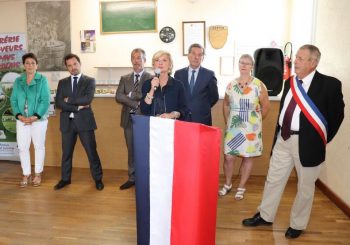 Clessy : la mairie fait peau neuve